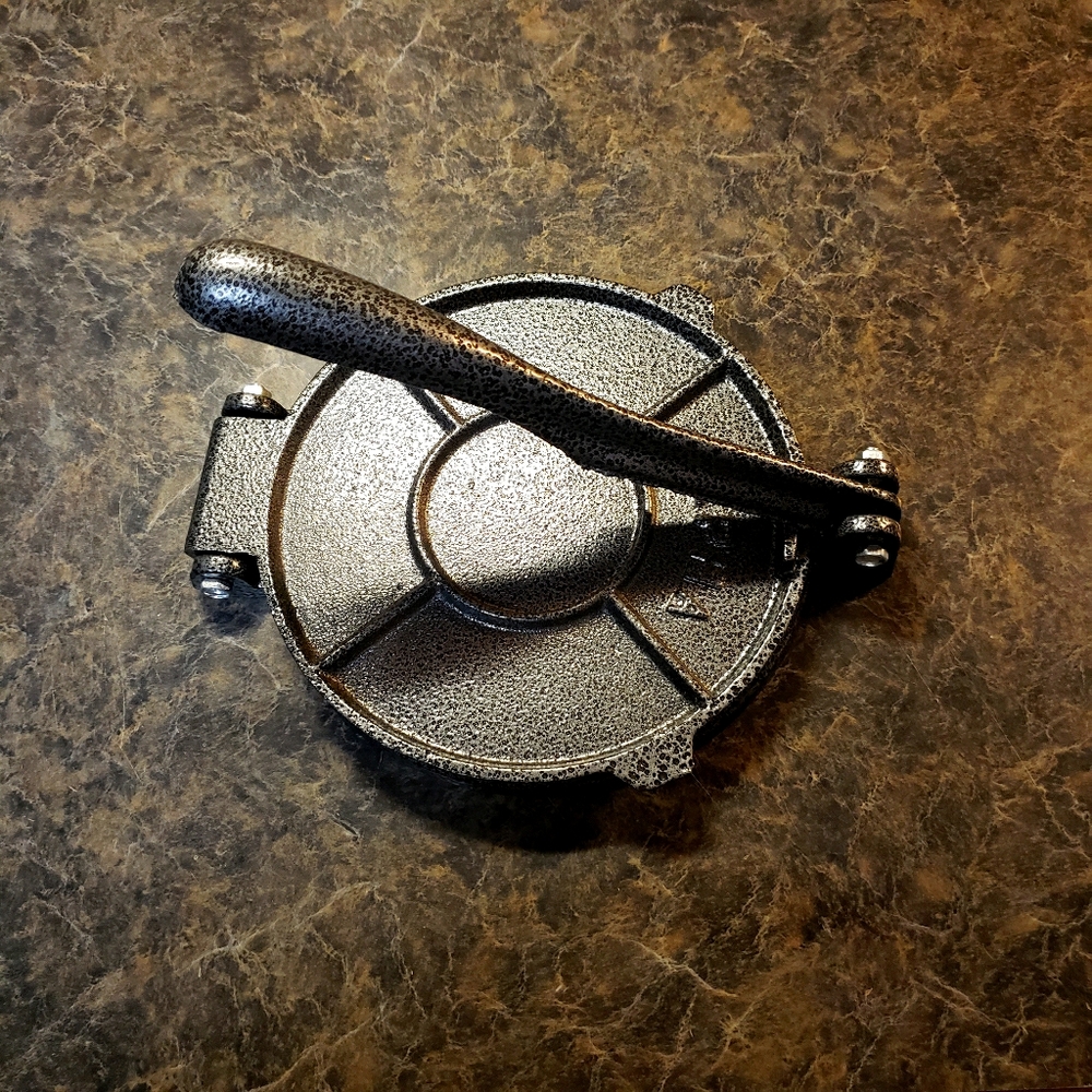 Tortilla press